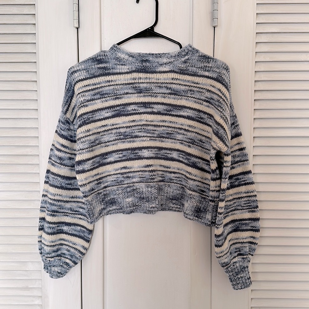 Striped blue cropped sweater